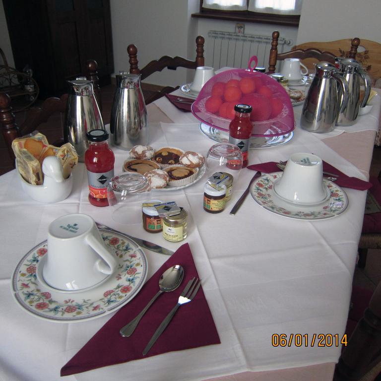 Bed And Breakfast Azienda Agricola Cascina Salazzara Magenta Kültér fotó
