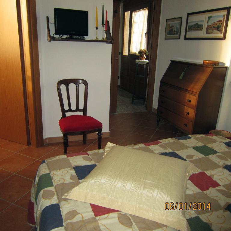 Bed And Breakfast Azienda Agricola Cascina Salazzara Magenta Kültér fotó